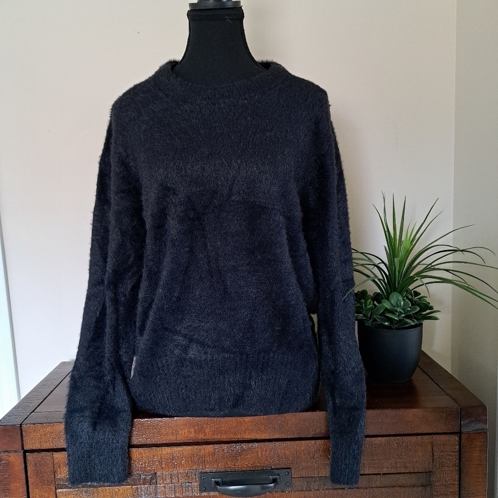 Bleu Gray Eyelash Sweater Women's Small Black Cozy Crewneck Top